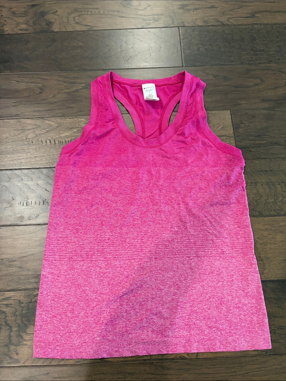 Athleta Momentum Tank Sz M